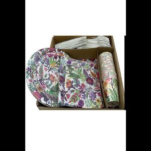 Designing Dining 168-Pc Disposable Celebration Dinnerware Set Bloom